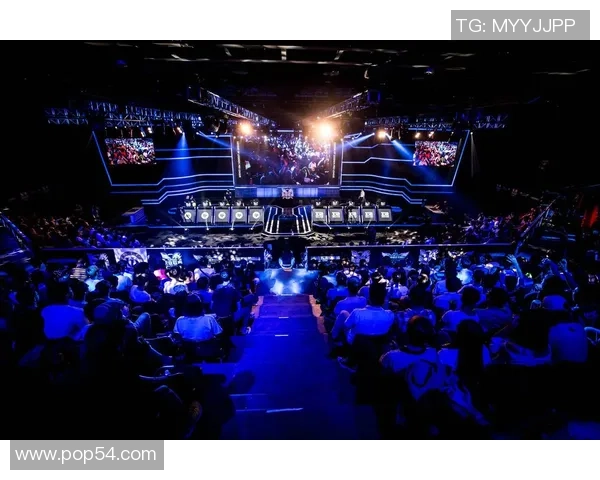 《2025年全球电竞大赛落幕 中国战队崭露头角成功夺冠》