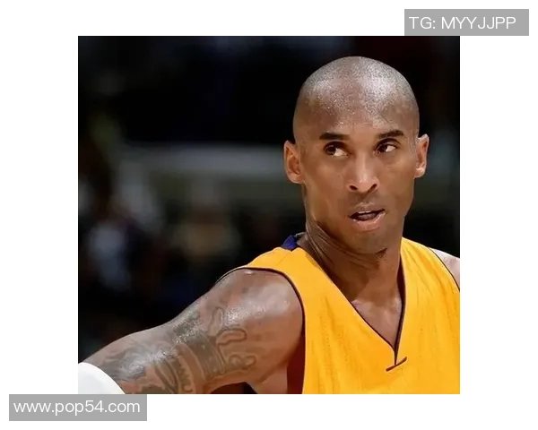 科比·布莱恩特:篮球传奇背后的奋斗与精神之路 科比·布莱恩特:篮球传奇背后的奋斗与精神之路